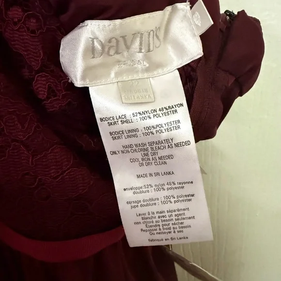 NEW David's Bridal Burgundy Lace Halter Dress Sz 22 Christmas Autumn Holiday - Picture 7 of 7